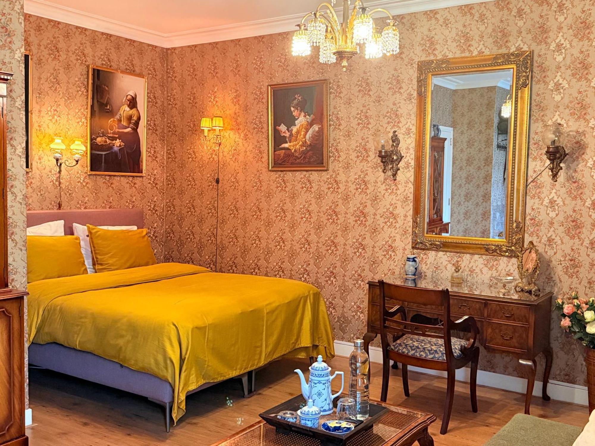 Luxurious Classical Dutch Styled Room In City Centre Of The Hague - Home Stay Exterior foto
